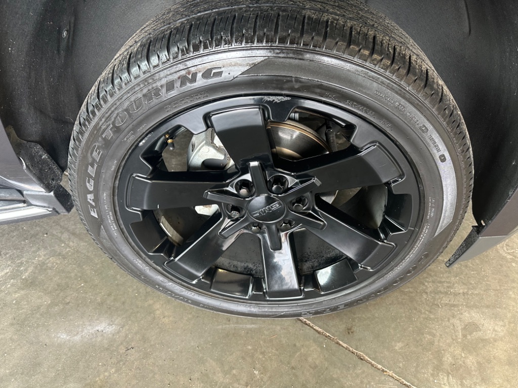 2018 GMC Yukon SLT photo