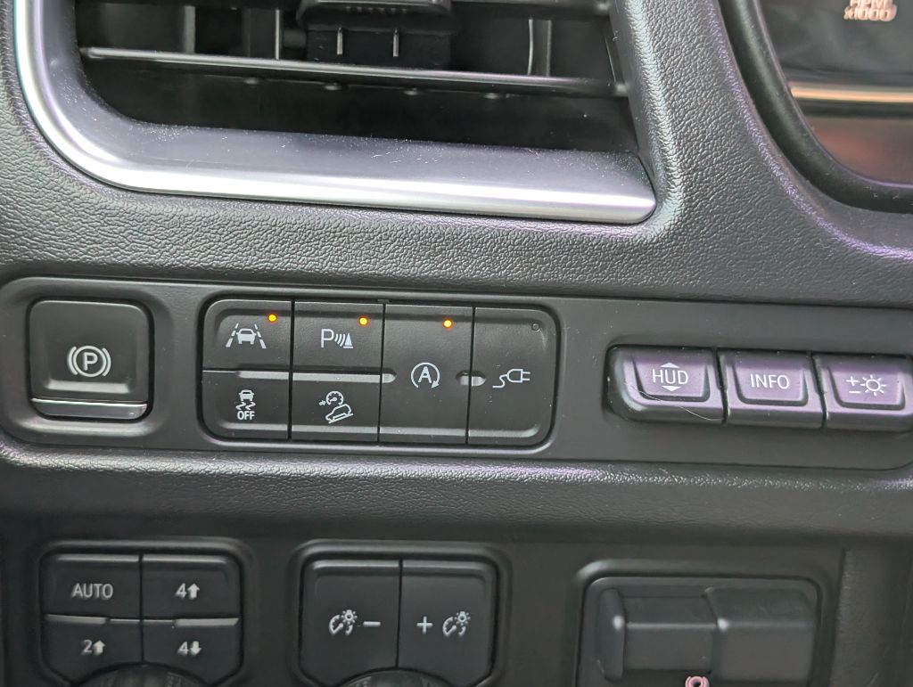 2021 Chevrolet Tahoe - $43,900