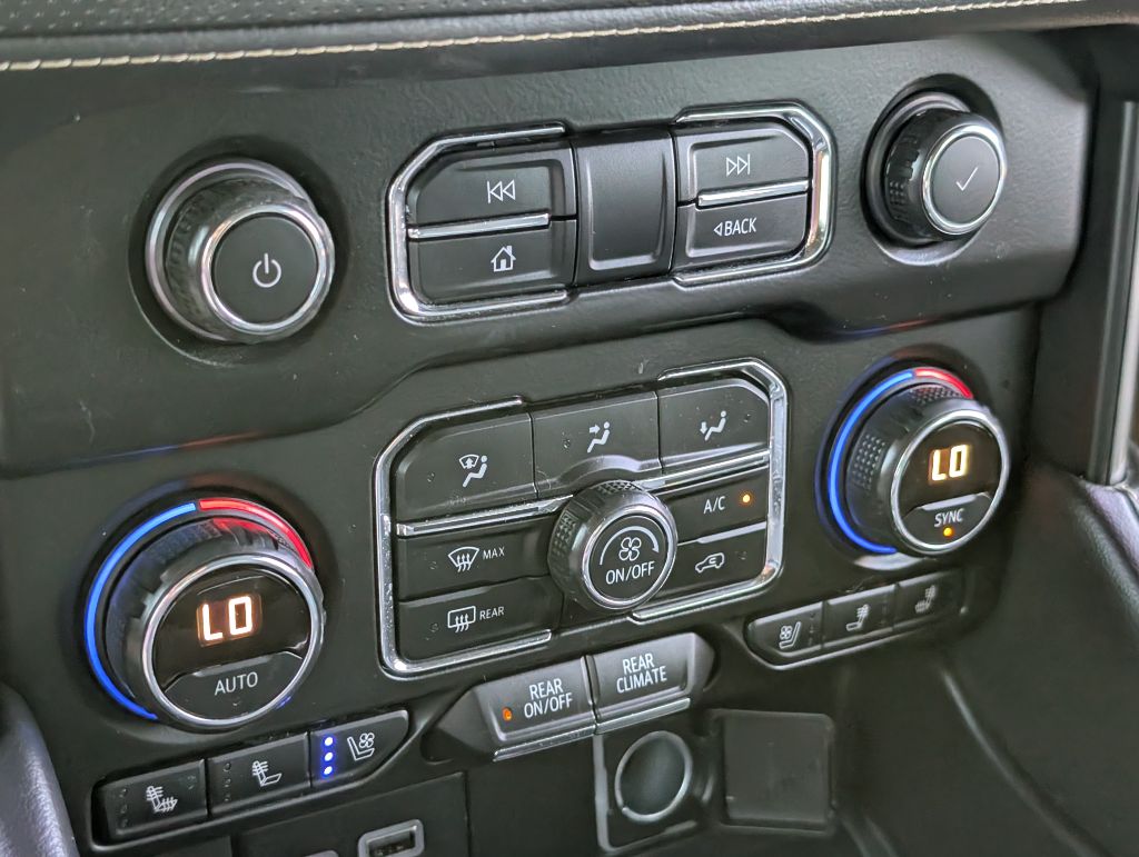 2021 Chevrolet Tahoe - $43,900