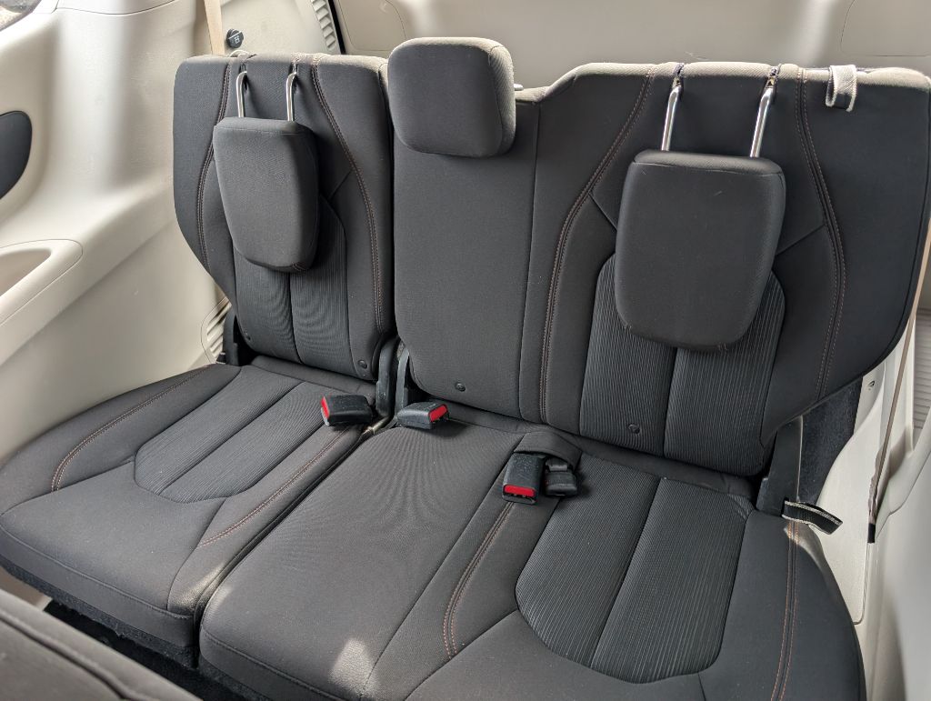 2018 Chrysler Pacifica - $12,800