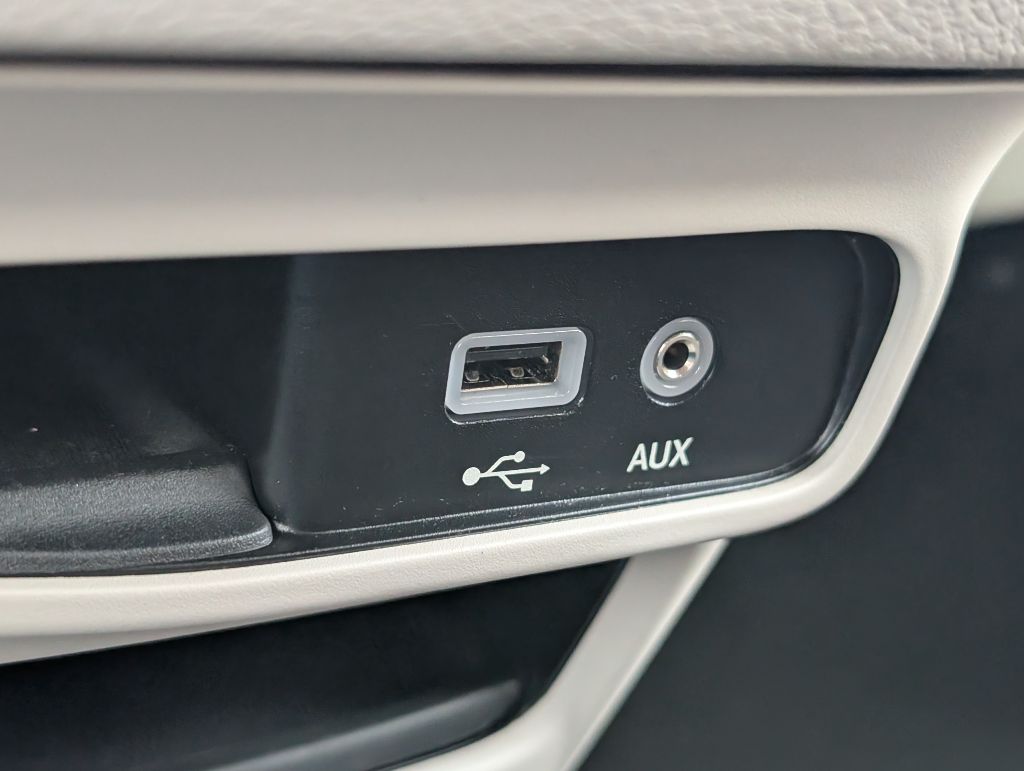 2018 Chrysler Pacifica - $12,800