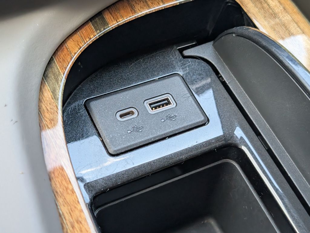 2021 Cadillac Escalade - $65,990