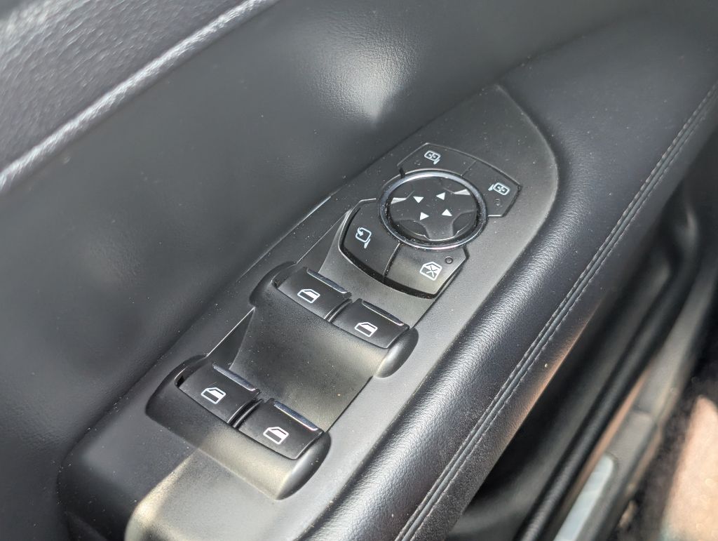 2017 Lincoln MKZ - $8,990