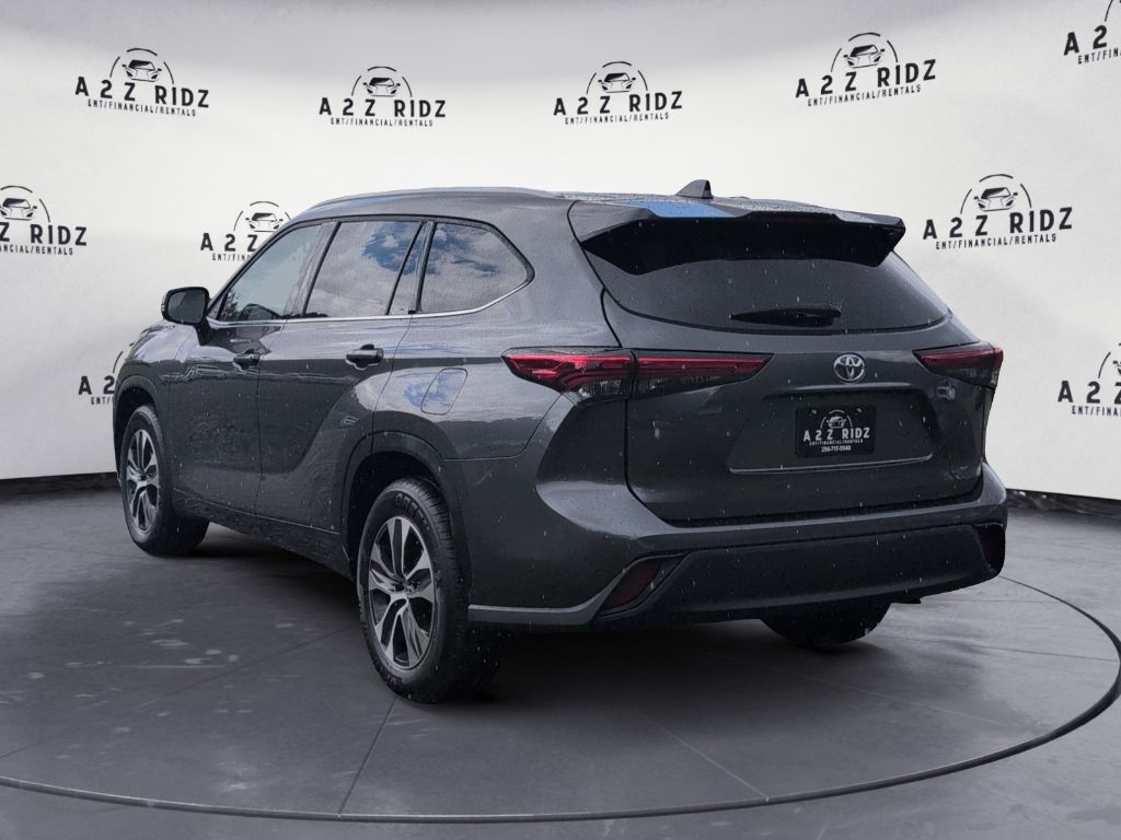 2022 Toyota Highlander - $37,500