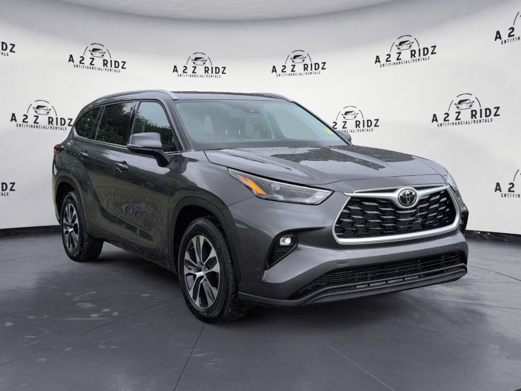 2022 Toyota Highlander - $37,500