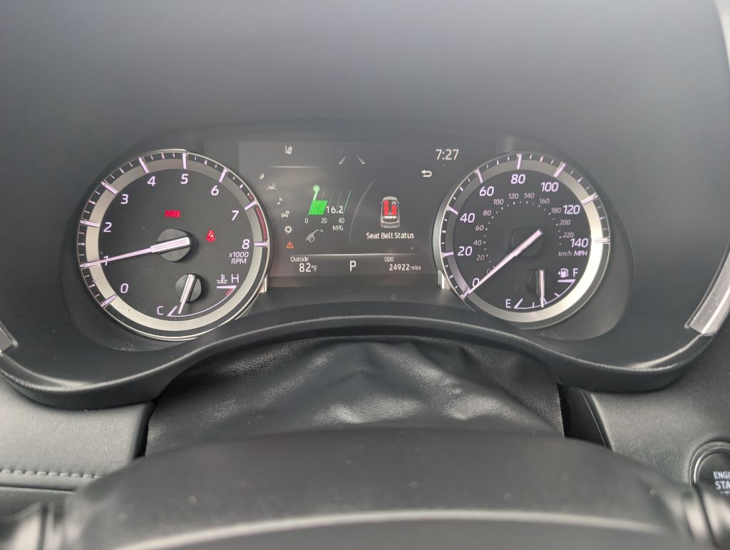 2022 Toyota Highlander - $37,500