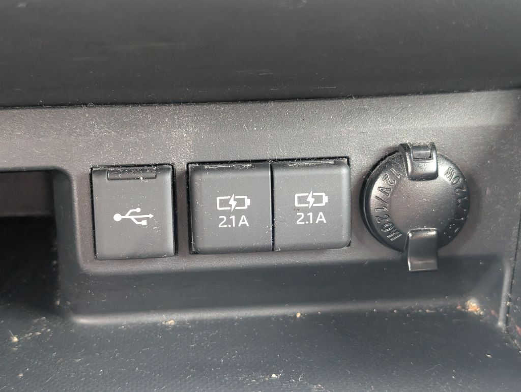 2020 Toyota Highlander - $22,000