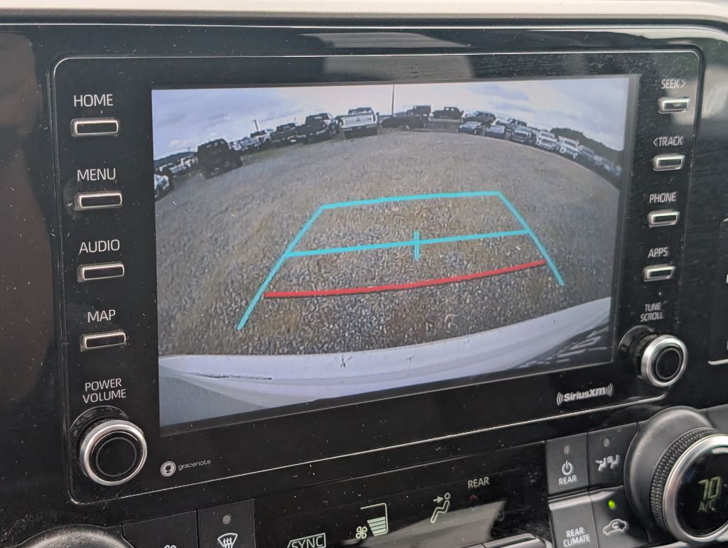 2020 Toyota Highlander - $22,000