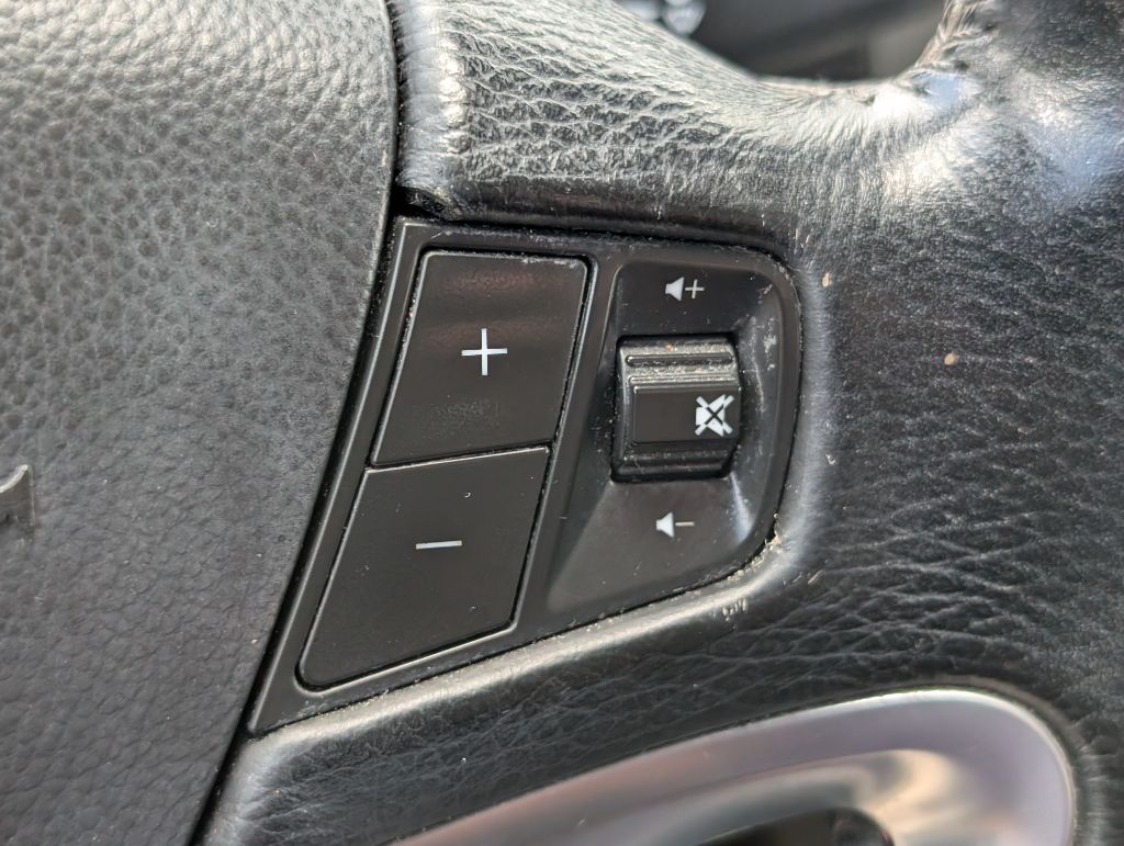 2014 Chevrolet Captiva - $6,000