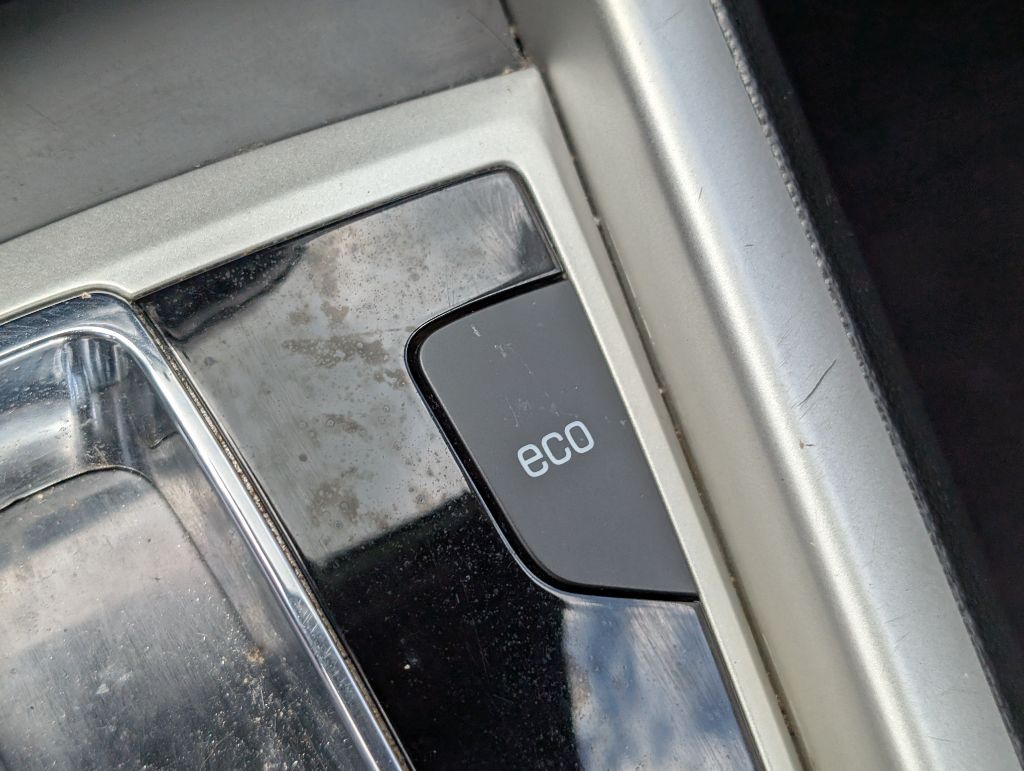 2014 Chevrolet Captiva - $6,000