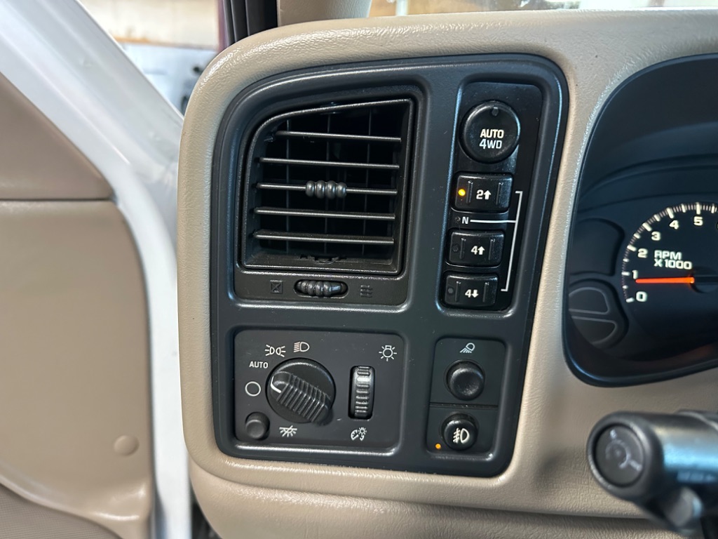 2005 Chevrolet Silverado 1500 Work Truck photo