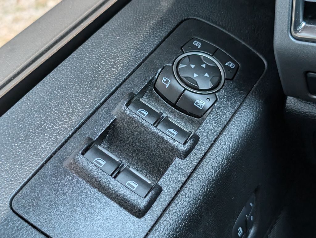 2017 Ford F-150 - $30,000