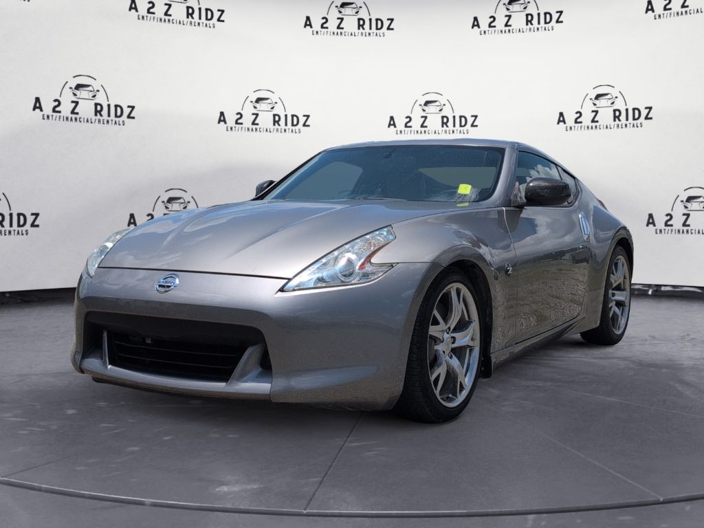 2009 Nissan 370Z - $12,800