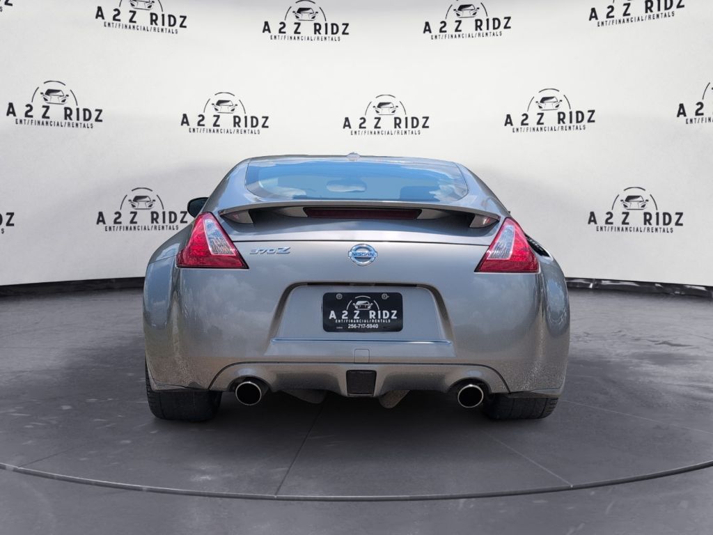 2009 Nissan 370Z - $12,800