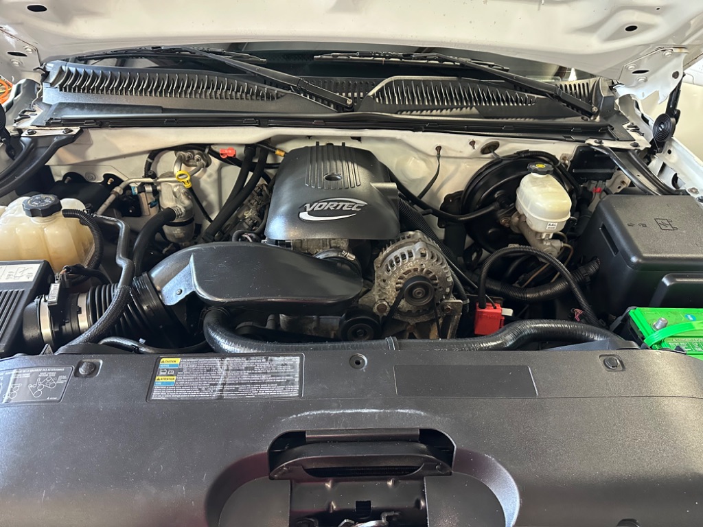 2005 Chevrolet Silverado 1500 Work Truck photo