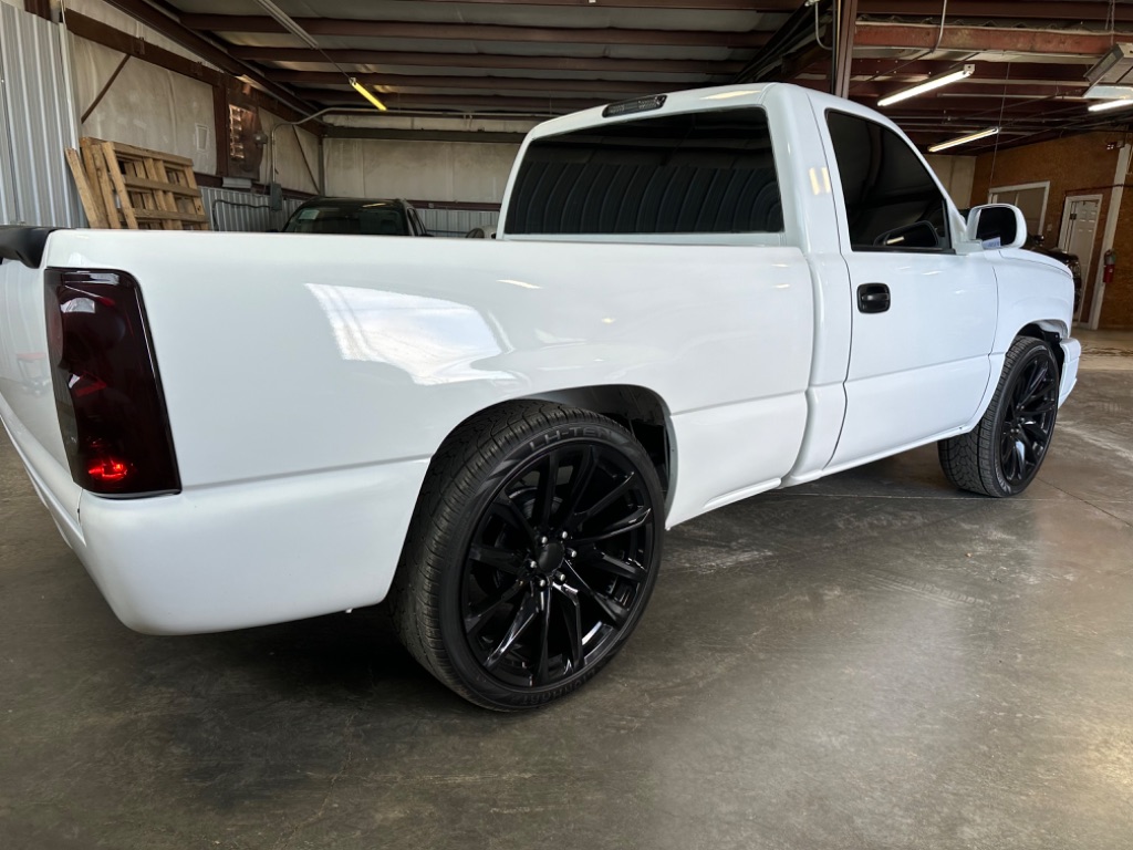 2005 Chevrolet Silverado 1500 Work Truck photo