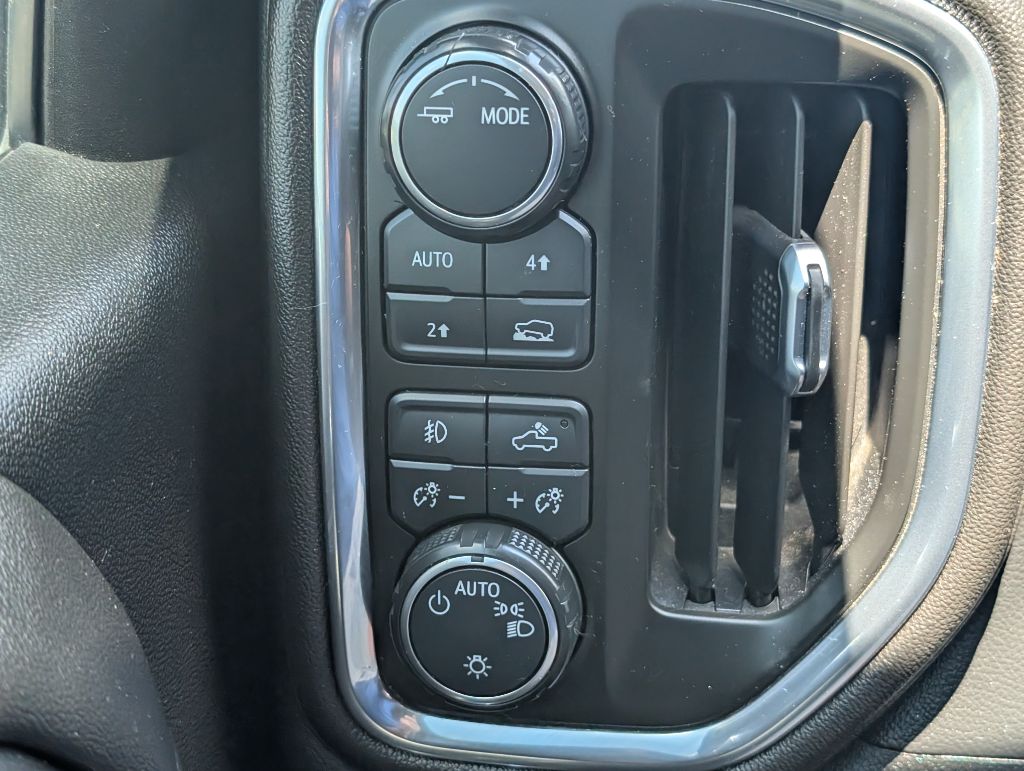 2020 Chevrolet Silverado 1500 - $38,000