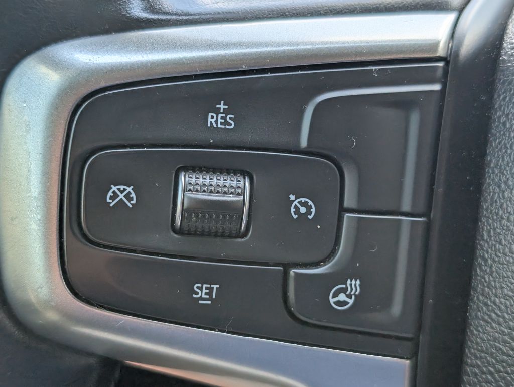 2020 Chevrolet Silverado 1500 - $38,000