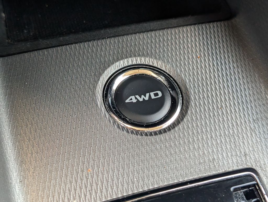 2024 Mitsubishi Outlander - $22,000