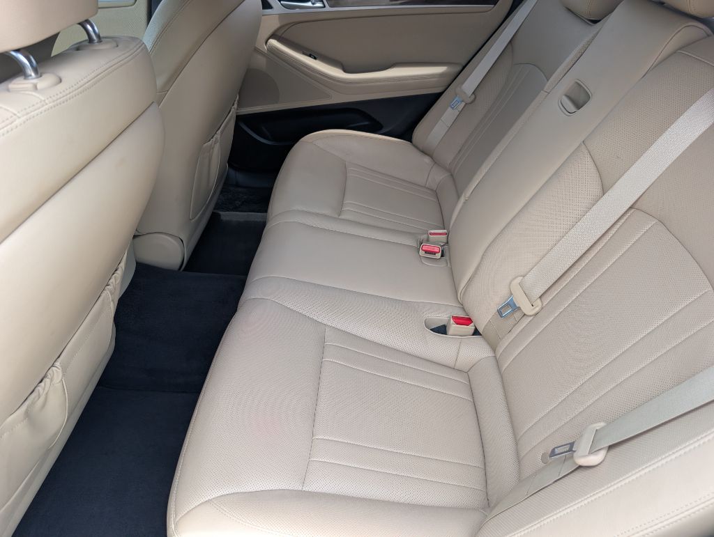 2017 Genesis G80 - $13,500
