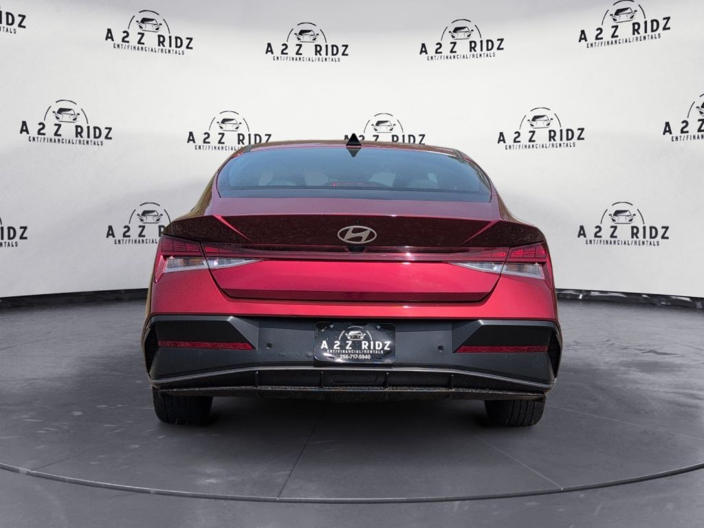 2024 Hyundai Elantra - $25,000