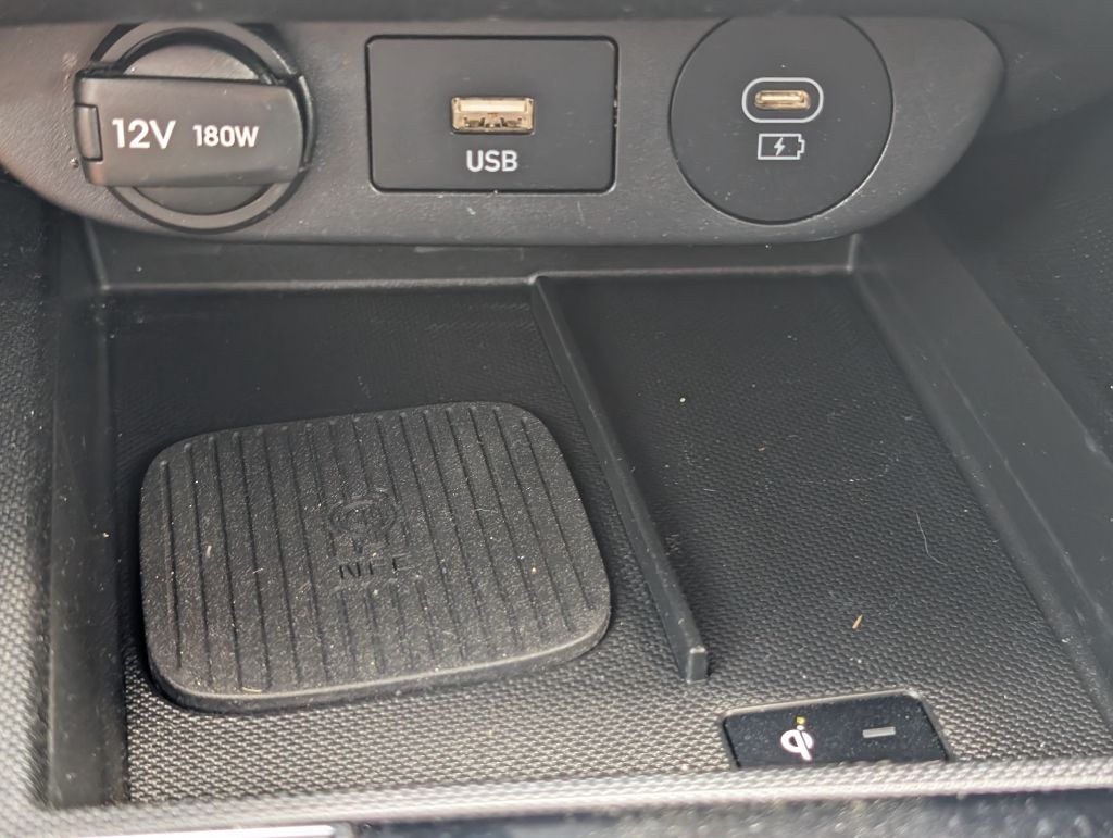 2024 Hyundai Elantra - $25,000