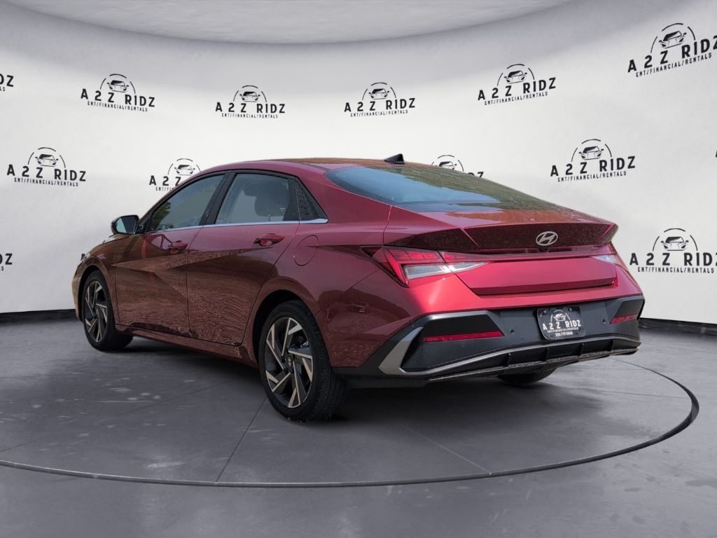2024 Hyundai Elantra - $25,000