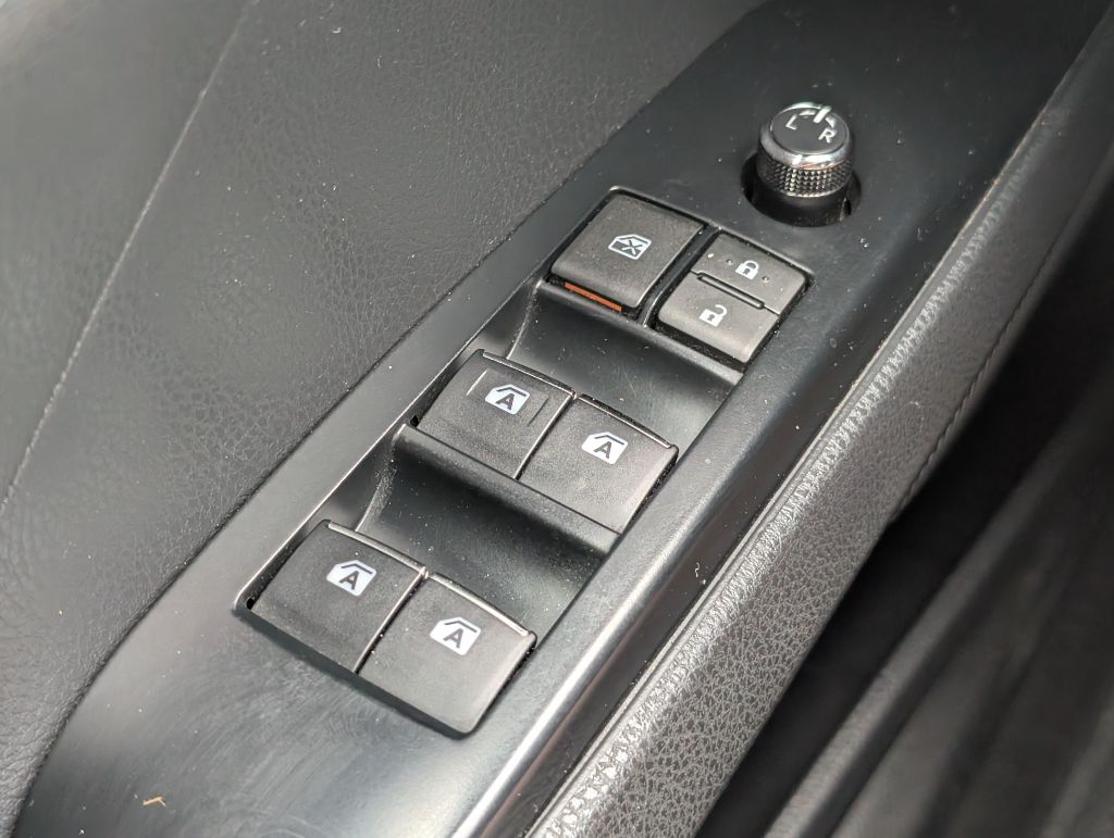 2019 Toyota Camry - $27,500