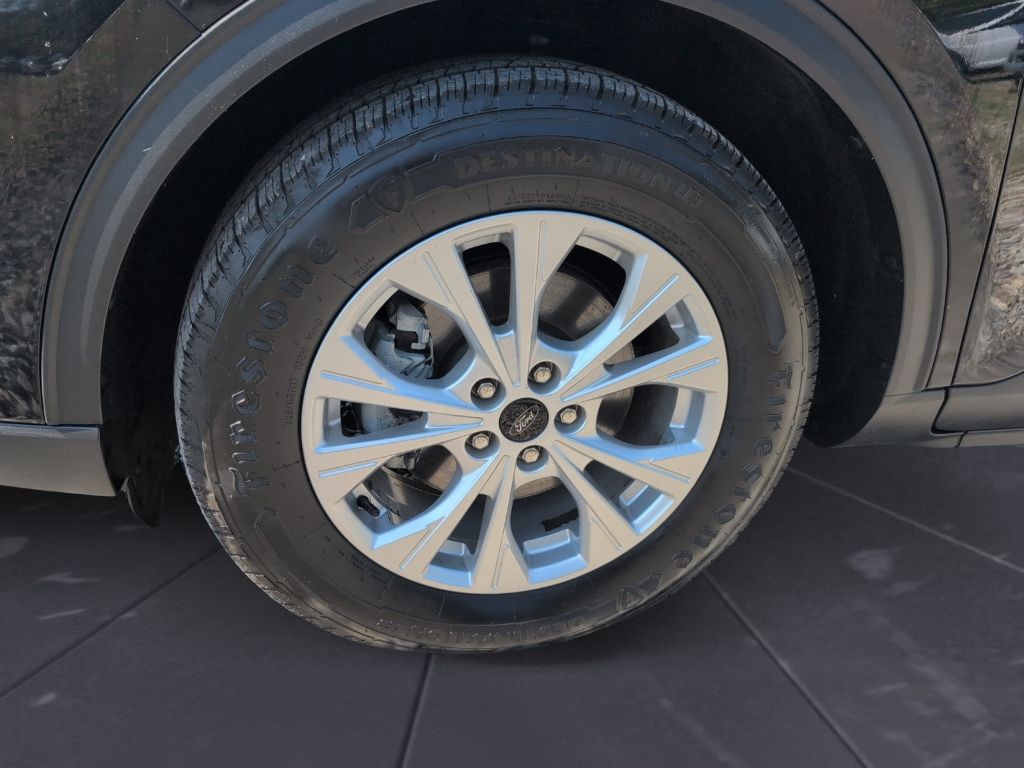2023 Ford Escape - $18,000