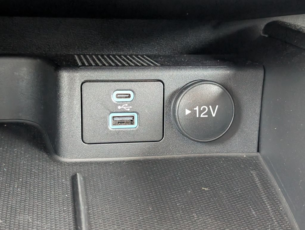 2023 Ford Escape - $18,000