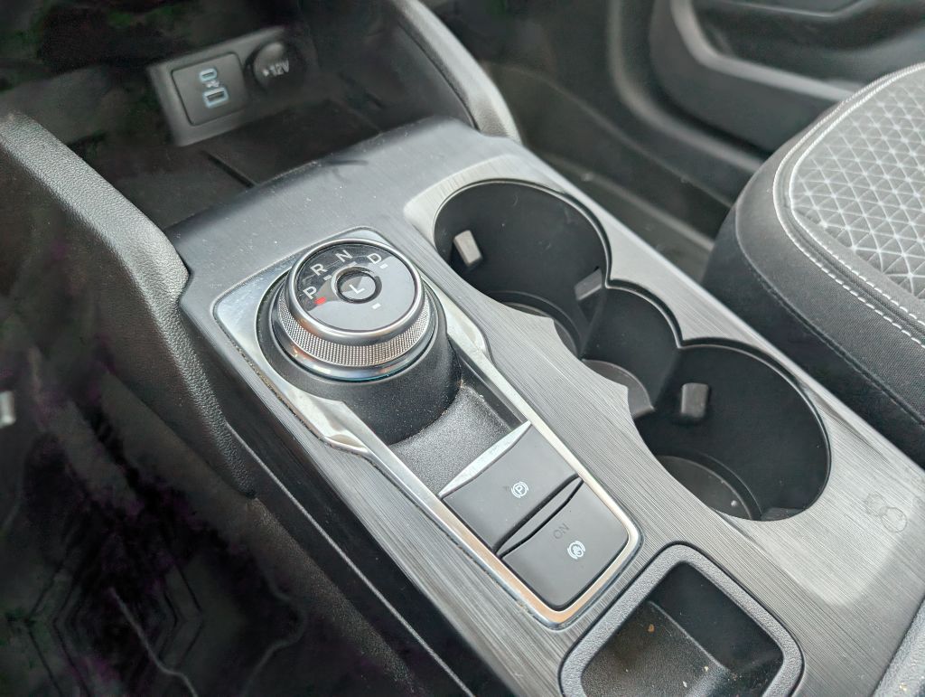 2023 Ford Escape - $18,000