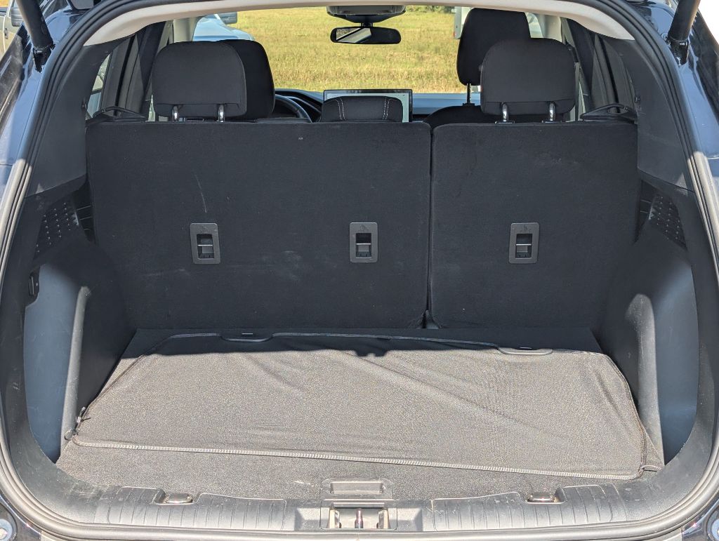 2023 Ford Escape - $18,000