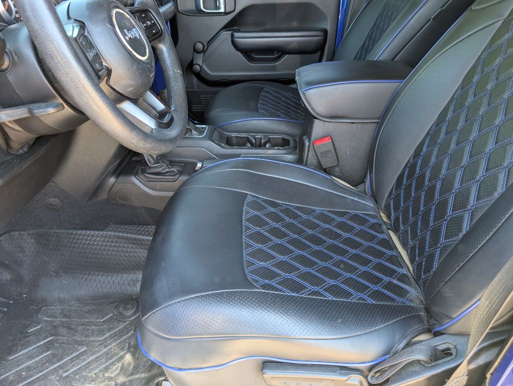 2018 Jeep Wrangler - $23,000
