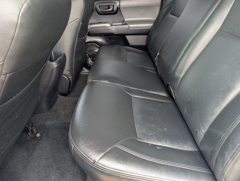 2020 Toyota Tacoma - $32,000