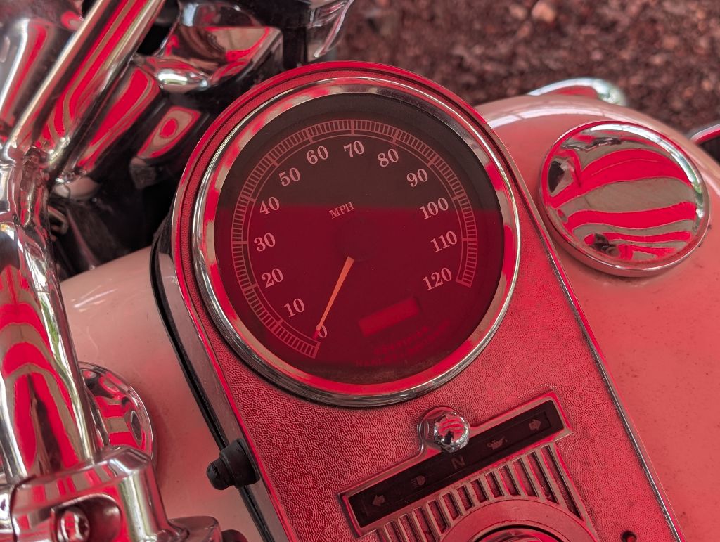 1999 HARLEY DAVIDSON ROAD KING - $5,000