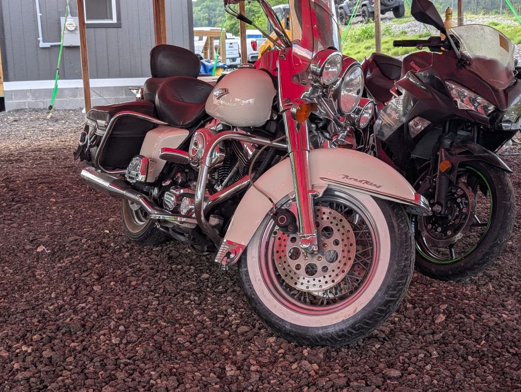 1999 HARLEY DAVIDSON ROAD KING - $5,000