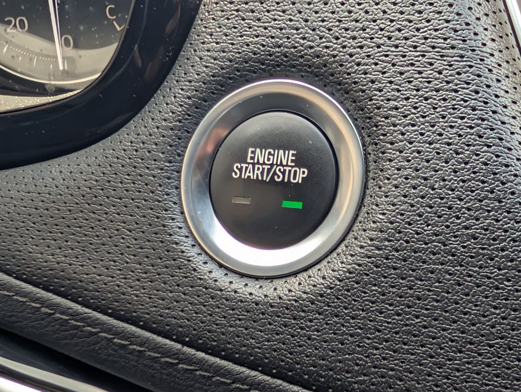 2022 Cadillac XT6 - $29,400