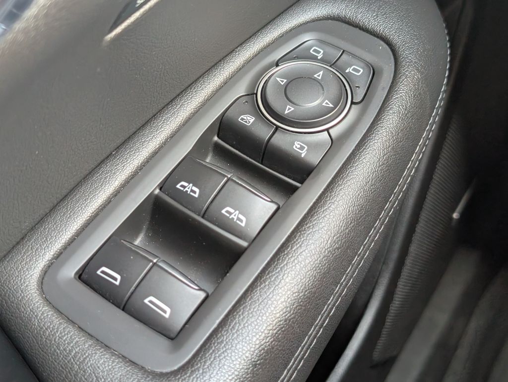 2022 Cadillac XT6 - $29,400