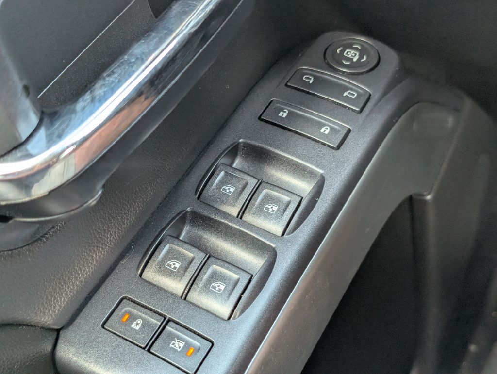 2014 Chevrolet Silverado - $12,500