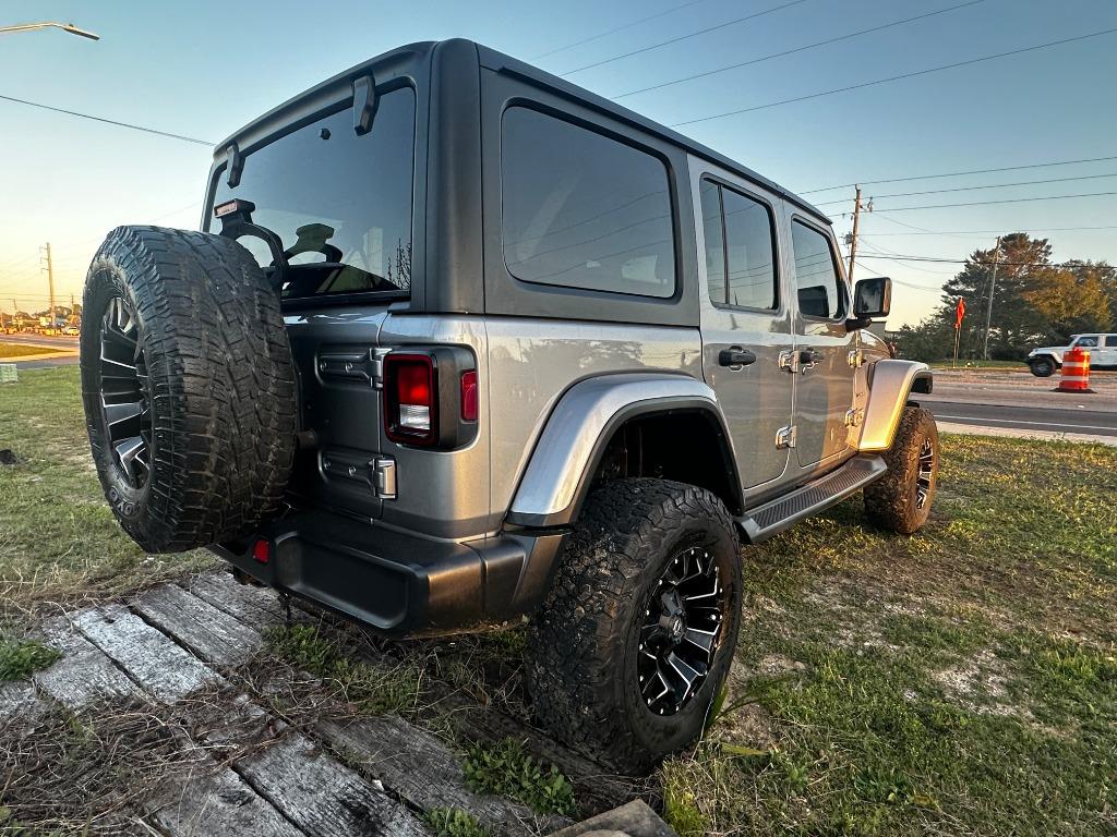 2018 Jeep All-New Wrangler Unlimited Sahara photo
