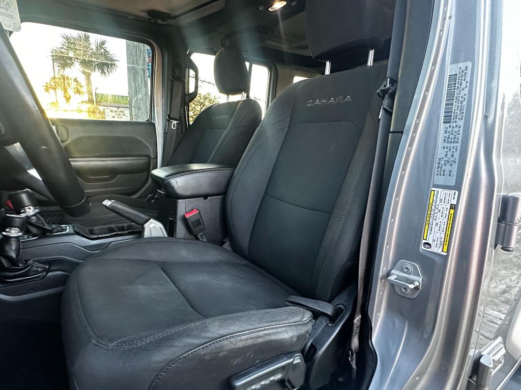 2018 Jeep All-New Wrangler Unlimited Sahara photo