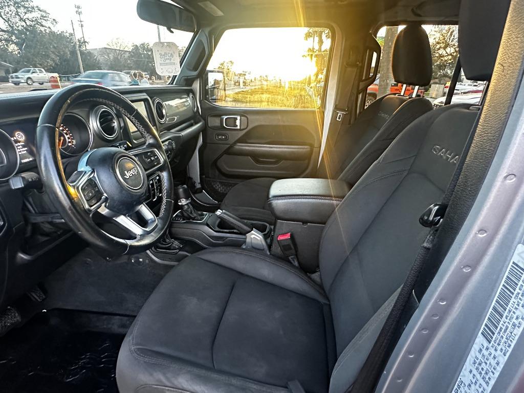 2018 Jeep All-New Wrangler Unlimited Sahara photo