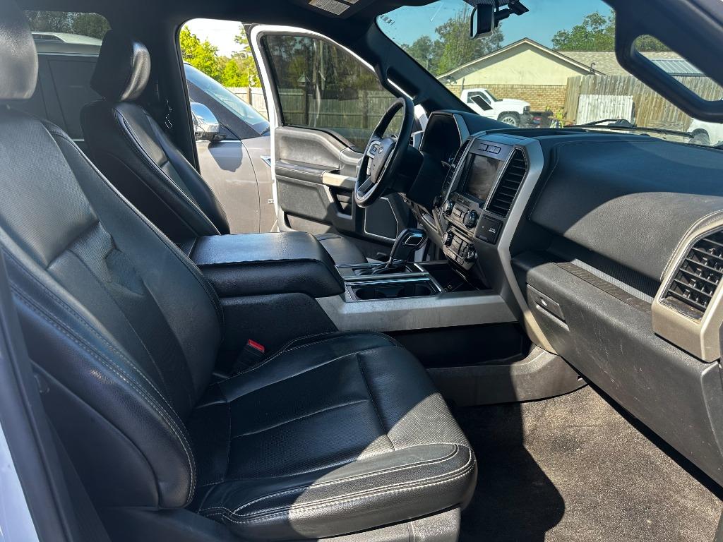 2018 Ford F150 Lariat photo