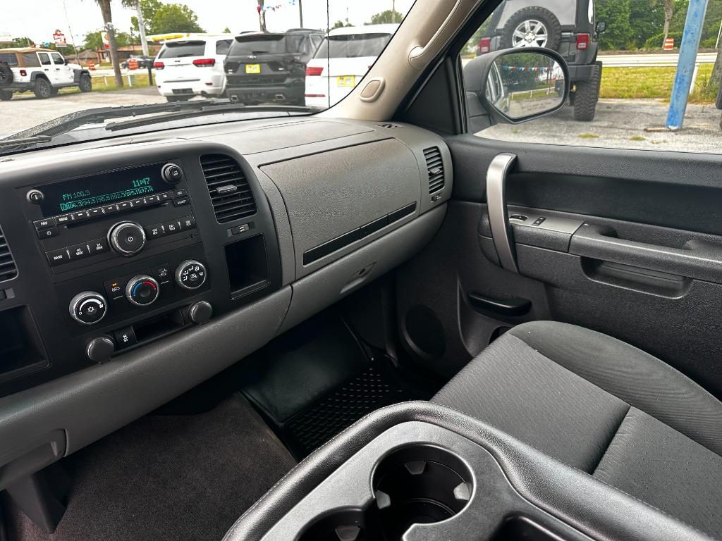 2013 GMC Sierra 1500 SL photo