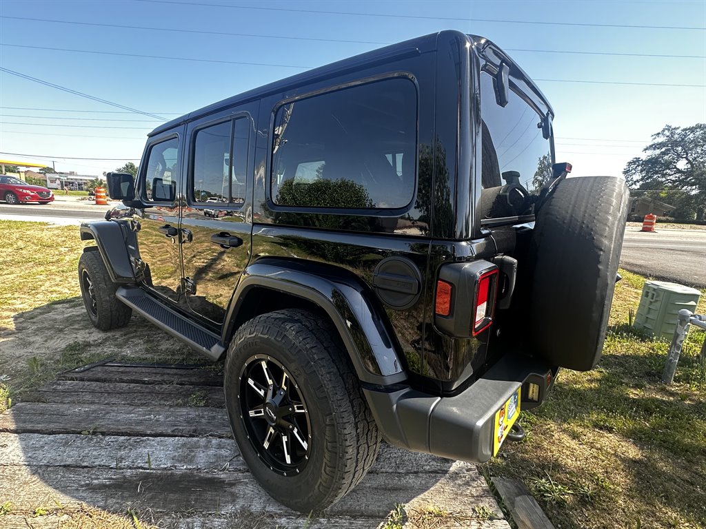 2018 Jeep All-New Wrangler Unlimited Sahara photo