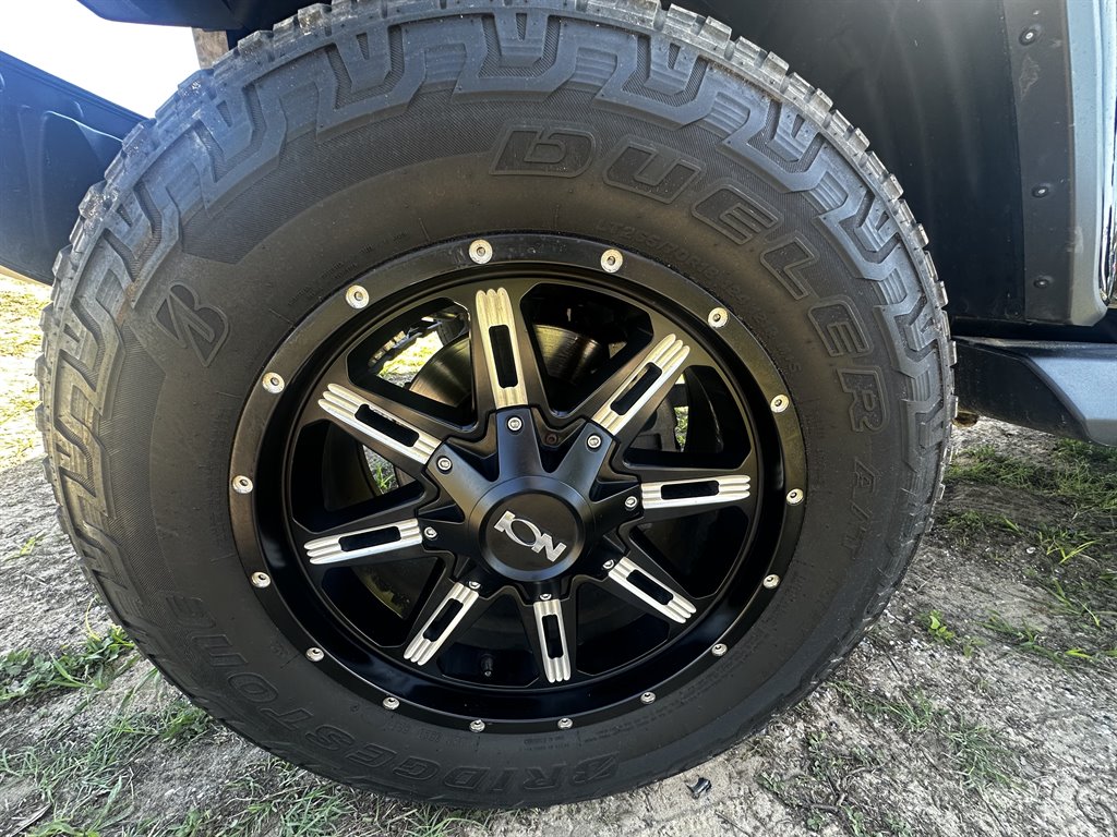 2018 Jeep All-New Wrangler Unlimited Sahara photo