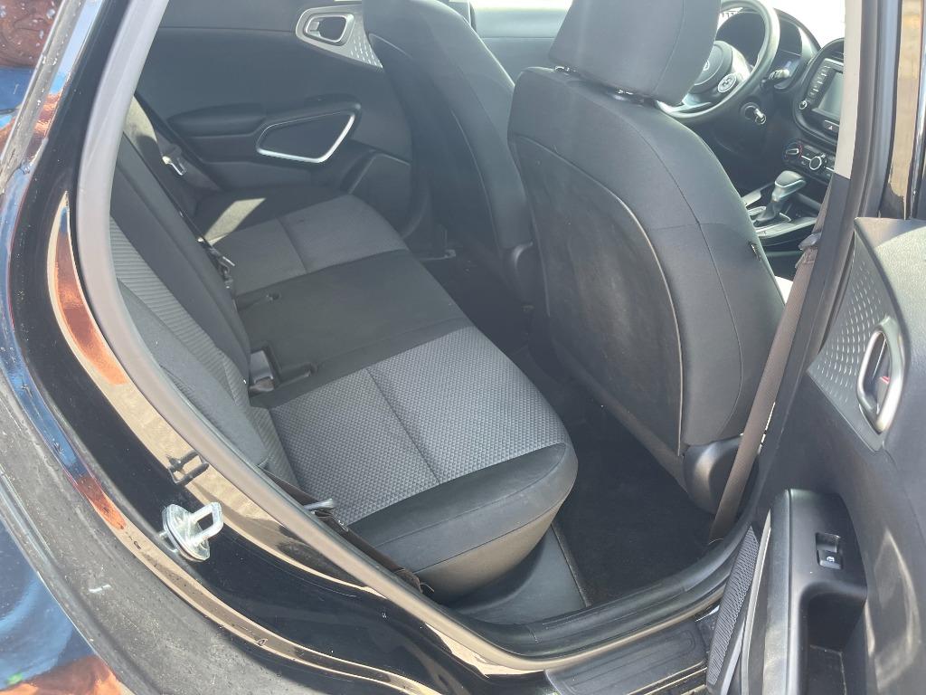 2021 Kia Soul LX photo