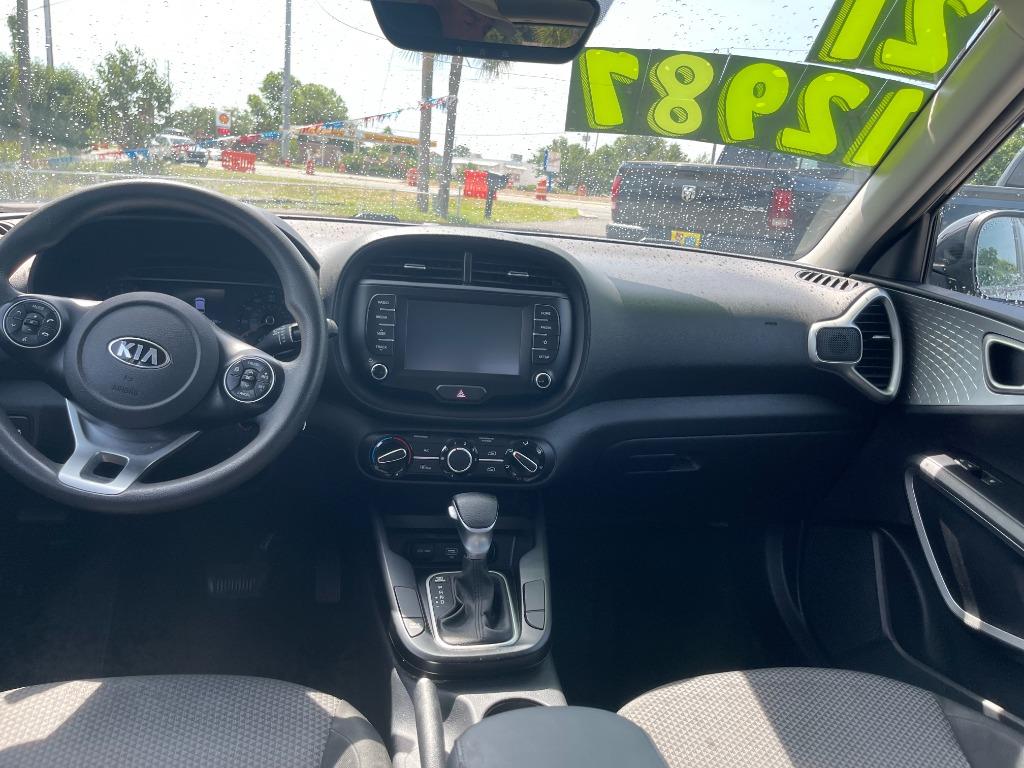 2021 Kia Soul LX photo