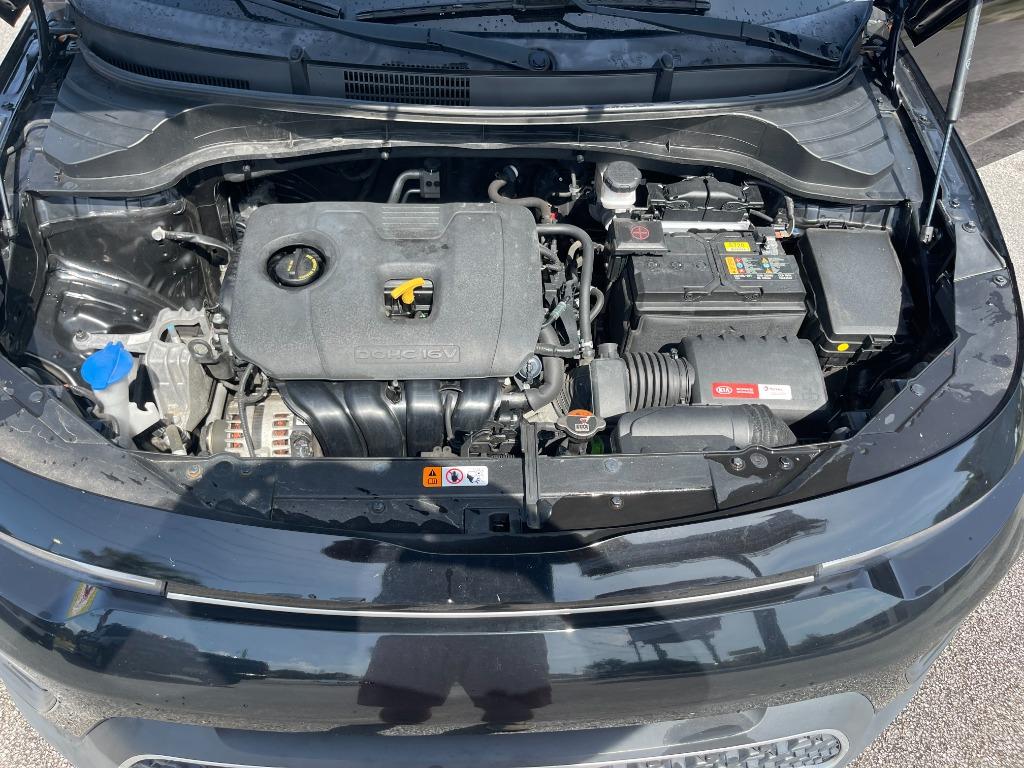 2021 Kia Soul LX photo
