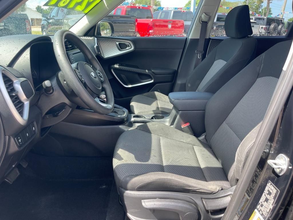 2021 Kia Soul LX photo